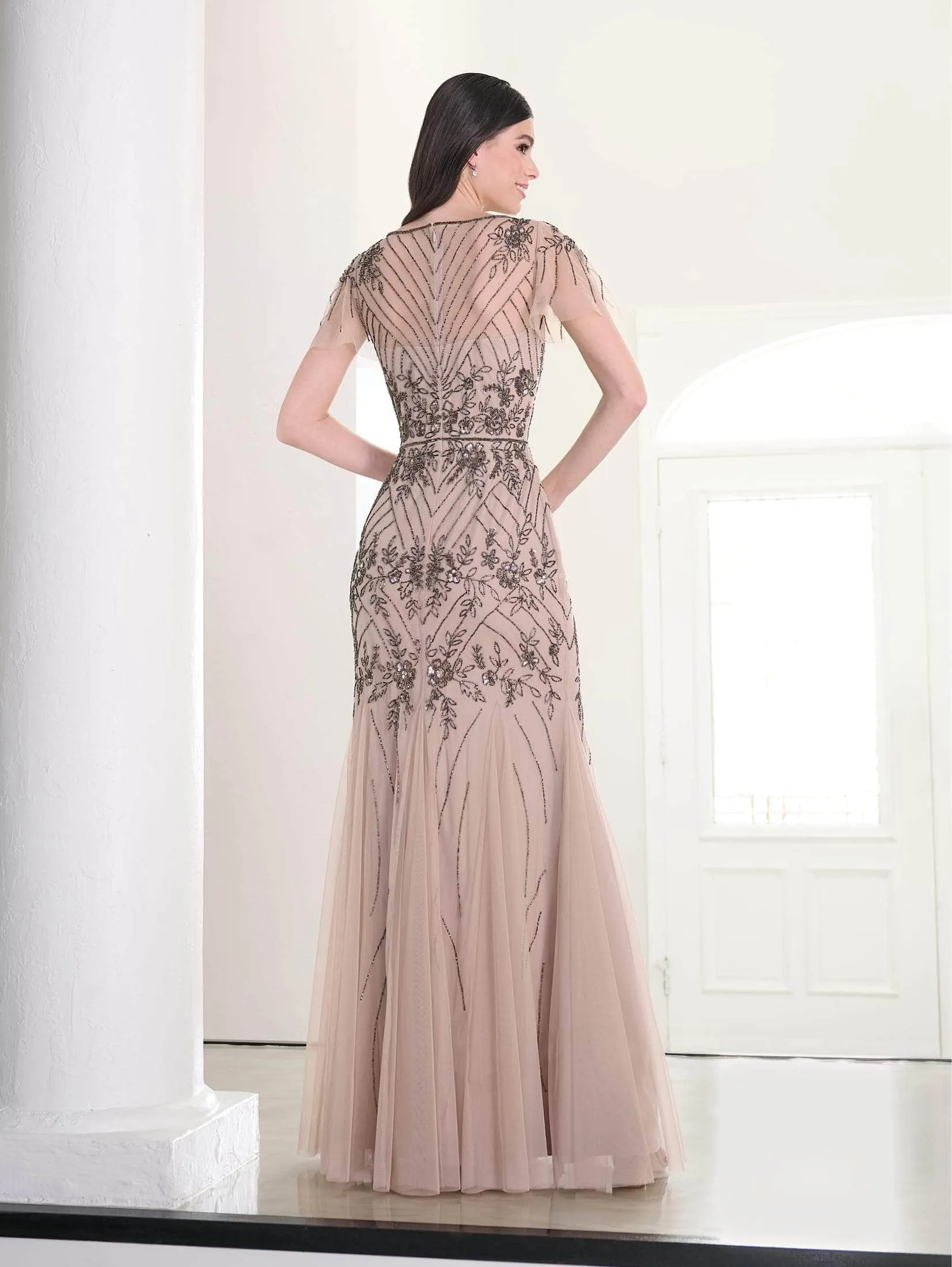 Adrianna Papell Platinum 40463 - V-Neck Long Dress