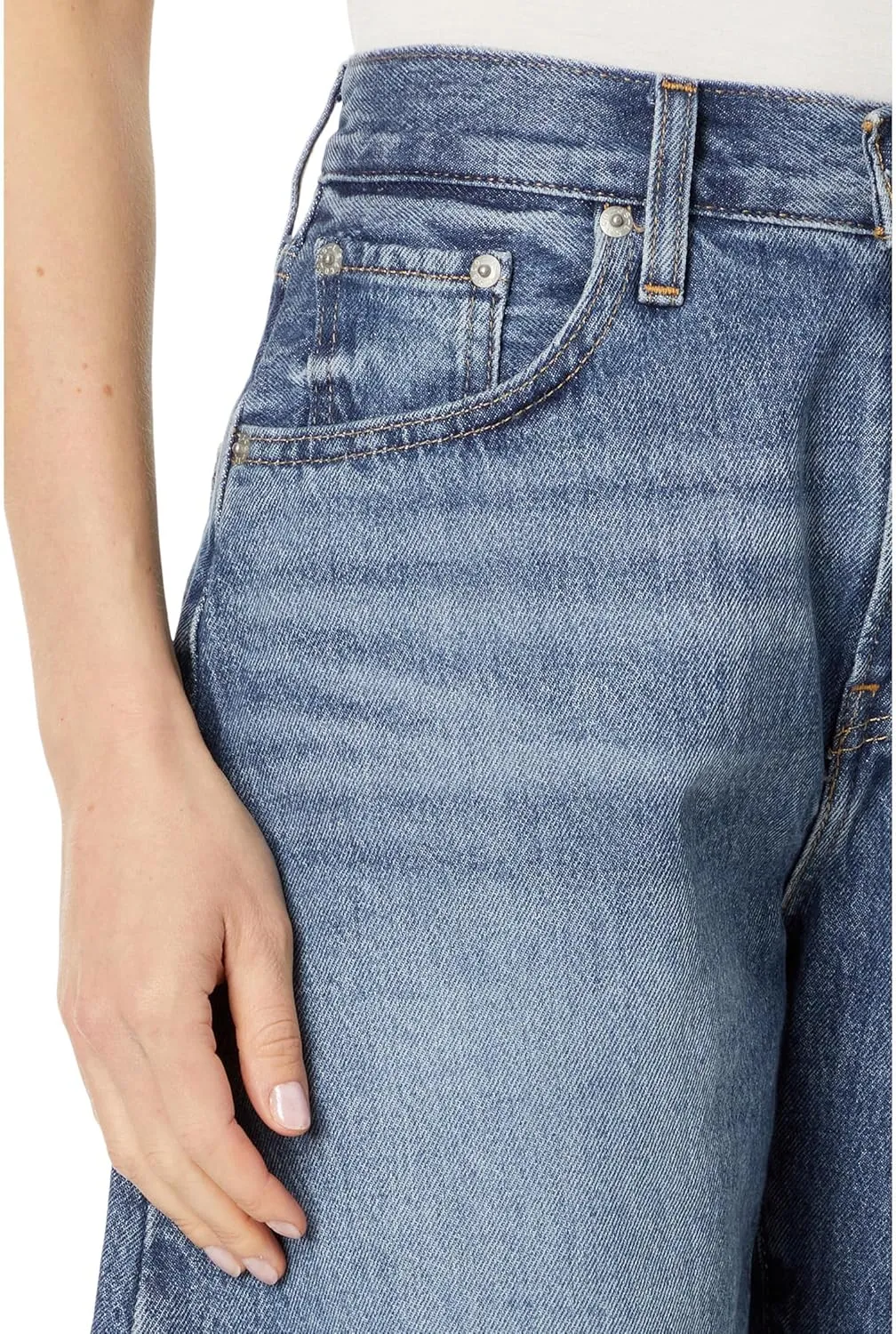 Levi's Women's High Baggy Short