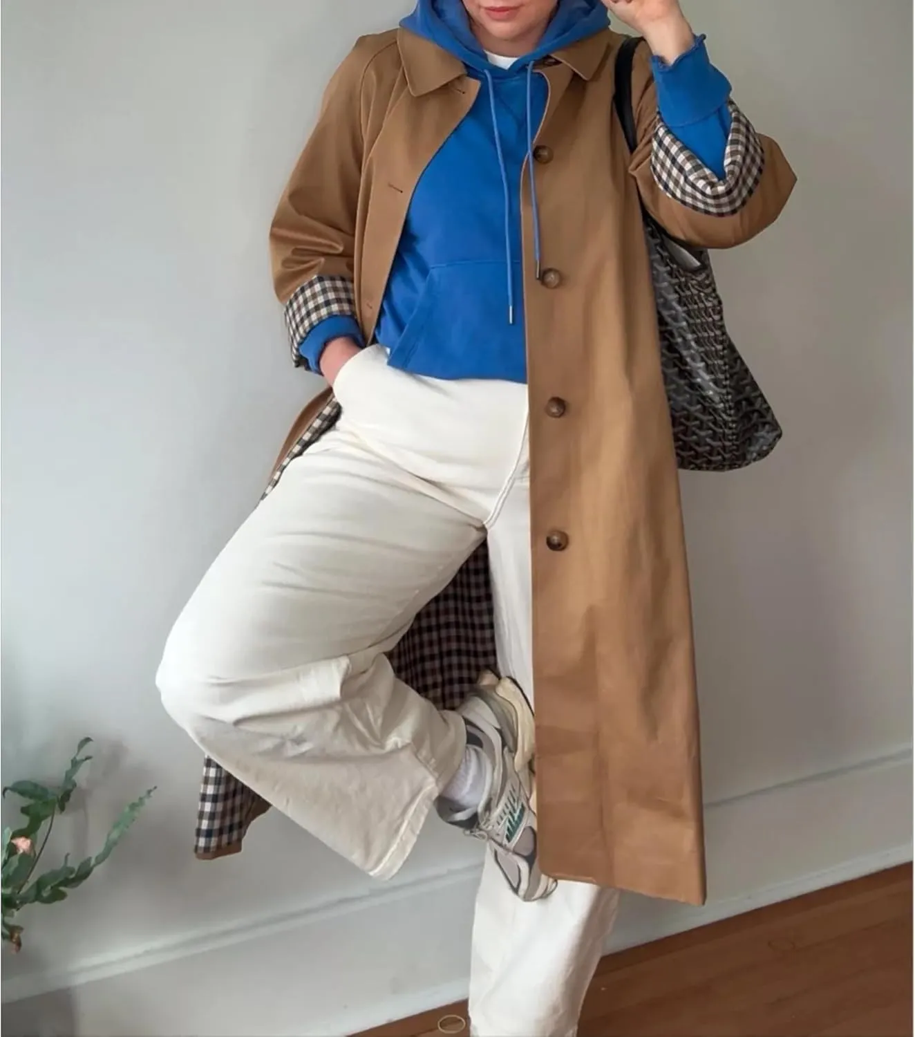 Long Trench Coat Women Single Breasted Button Down Jacket Oversized Windproof Peacoat Lapel Neck Overcoat with Pocket